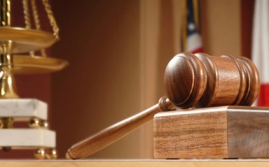 Bảo đảm quyền khởi kiện trong tố tụng hành chính