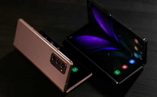 Độc đáo và khác biệt Galaxy Z Fold S