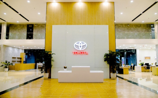 Toyota Việt Nam ra mắt Toyota TNG Hòa Bình