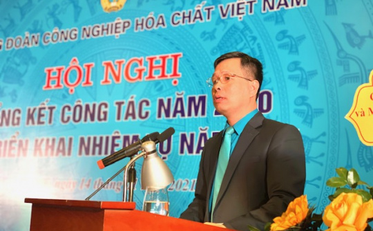 Công đoàn Hóa chất chi hơn 01 tỉ đồng lo Tết cho người lao động