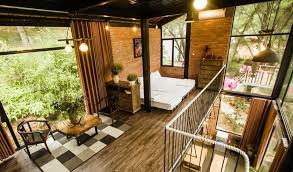 Ví dụ điển hình của nền kinh tế chia sẻ - dịch vụ chia sẻ phòng lưu trú Airbnb