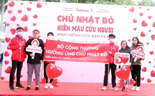 Đồng hành cùng Chủ nhật Đỏ, người lao động ngành Công Thương lan tỏa yêu thương