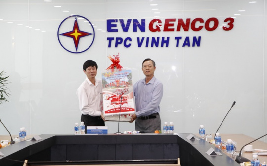 Trung tâm Điện lực Vĩnh Tân đón Lãnh đạo tỉnh Bình Thuận tới thăm và chúc Tết