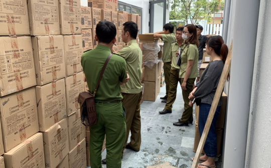 Đẩy mạnh kiểm tra, kiểm soát thị trường dịp Tết