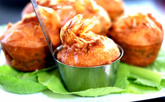 Đến Sóc Trăng nhất định phải thử bánh Cóng