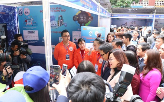 Trường Đại học Kinh tế - Kỹ thuật Công nghiệp: Thúc đẩy phát triển khoa học công nghệ gắn với nâng cao chất lượng đội ngũ