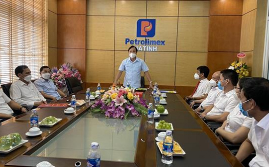 Petrolimex Hà Tĩnh được vinh danh "Doanh nghiệp tiêu biểu" năm 2021