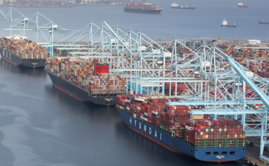 Giá cước vận chuyển container khu vực Đông Nam Á, Trung Quốc chịu áp lực giảm