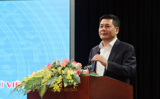 Phụ nữ ngành Công Thương: Đoàn kết, đồng lòng xây dựng tập thể hạnh phúc, vững mạnh