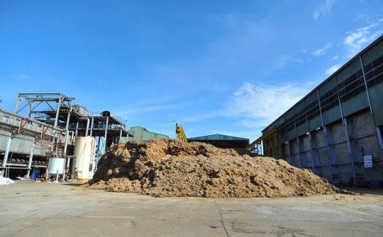 Doanh nghiệp sản xuất đẩy mạnh sử dụng năng lượng sinh khối