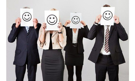 Mối quan hệ giữa cân bằng cuộc sống - công việc, sự hài lòng công việc, cam kết tổ chức và kết quả công việc của nhân viên kinh doanh: Nghiên cứu  trường hợp ngành hàng tiêu dùng nhanh tại Tp. HCM