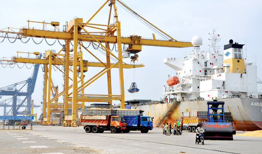 Giải quyết điểm nghẽn logistics trong tăng trưởng