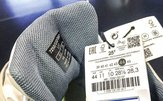 Cơ quan An toàn Đan Mạch tăng cường kiểm tra nhãn mác giày dép