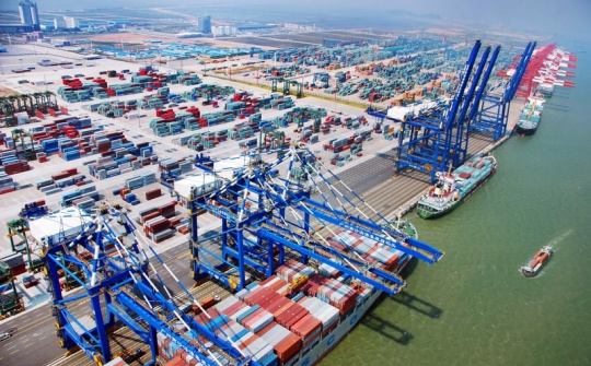 Giá cước vận tải biển có thể tiếp tục neo ở mức cao kỷ lục cho đến cuối năm 2022