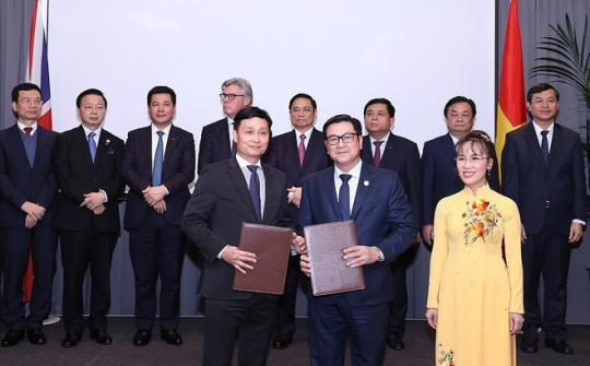 Ký kết, trao 26 thỏa thuận hợp tác giữa Việt Nam và Anh với giá trị hàng tỷ USD