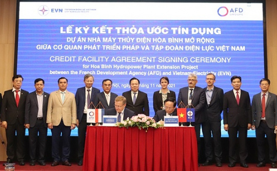 Ký kết thỏa ước tín dụng cho dự án Nhà máy thủy điện Hòa Bình mở rộng