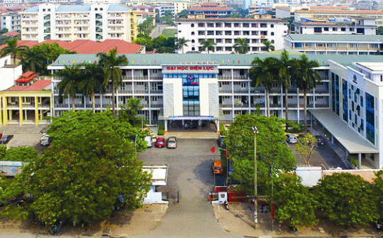 Đại học Điện lực: Tích hợp thành công giám sát thi tiếng Anh trực tuyến bằng AI