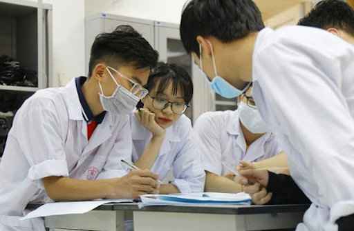 Các nhân tố ảnh hưởng đến động cơ học tập của sinh viên các trường đại học địa bàn tỉnh Vĩnh Long