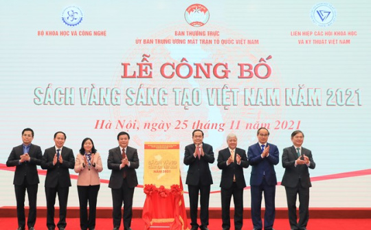 Các đơn vị thuộc EVN có 4 công trình tiêu biểu trong “Sách Vàng sáng tạo Việt Nam” năm 2021