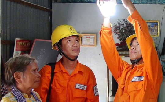 EVN: Triển khai nhiều hoạt động "Tri ân khách hàng"