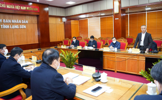 Bộ Công Thương cùng Lạng Sơn tìm cách tháo gỡ ùn tắc hàng hóa tại các cửa khẩu