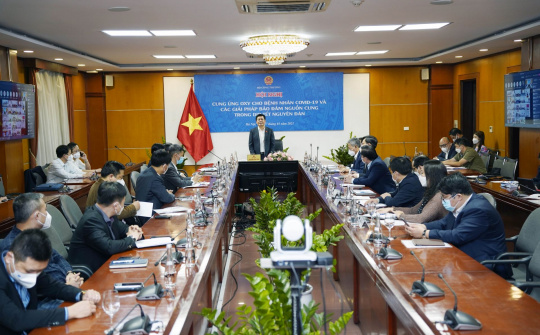 Bộ trưởng Nguyễn Hồng Diên: Tập trung sản xuất, phân phối đáp ứng tối đa nhu cầu oxy trong dịp Tết Nguyên đán