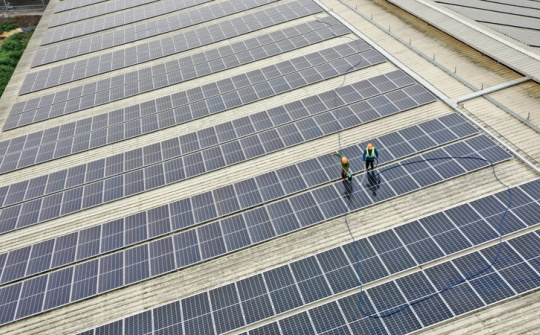 TH: Phát triển bền vững với nguồn điện từ năng lượng mặt trời và bã mía