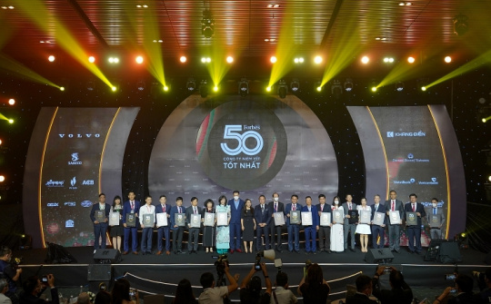 PVCFC lọt Top 50 doanh nghiệp niêm yết tốt nhất Việt Nam
