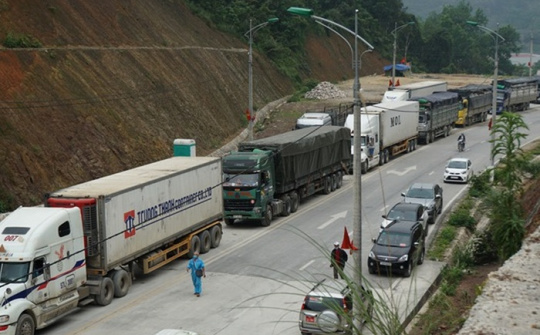 Bộ Công Thương khuyến cáo các doanh nghiệp khắc phục tình trạng ùn ứ hàng hóa ở Lạng Sơn