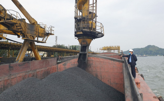 Những "mắt xích" quan trọng trong dây chuyền sản xuất, tiêu thụ than của TKV