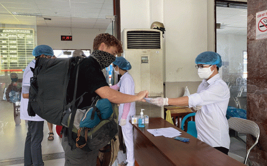 Chế độ phụ cấp cho những người tham gia chống dịch COVID-19