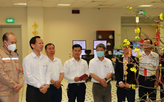 Đón Tết ở Nhà máy Nhiệt điện Vĩnh Tân 4
