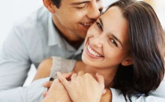 9 bí quyết "nằm lòng" để giữ lửa hôn nhân