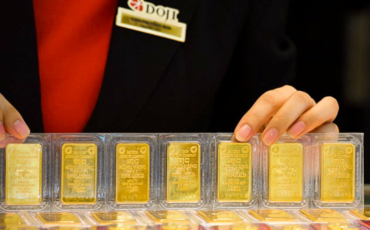 Giá vàng giảm nhẹ về quanh ngưỡng 56,25 triệu đồng/lượng
