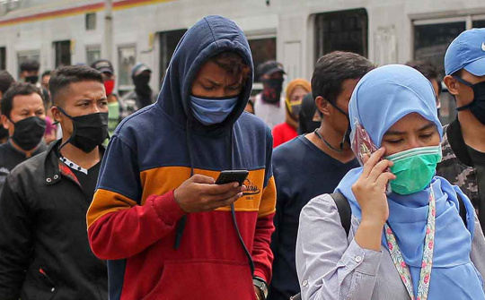 Indonesia lần đầu rơi vào suy thoái sau hơn 20 năm