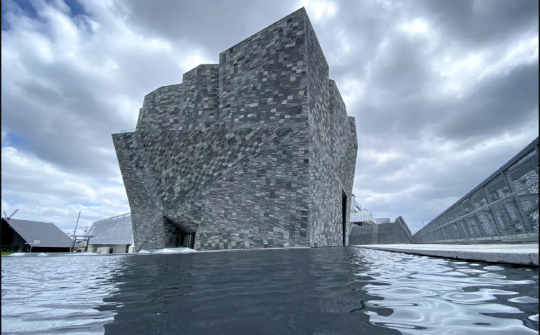 Choáng ngợp với kiến trúc của bảo tàng Văn hóa Kadokawa Nhật Bản