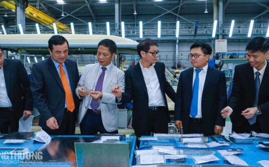 Công nghiệp hỗ trợ: “Biến nguy thành cơ”