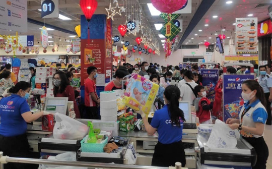 Hệ thống siêu thị Co.opmart, Co.opXtra mở cửa từ 7 giờ sáng phục vụ người dân mua sắm Tết
