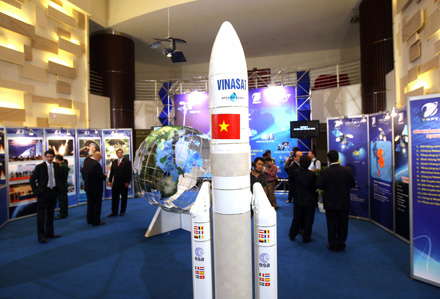 Đưa công nghệ vũ trụ vào phát triển kinh tế