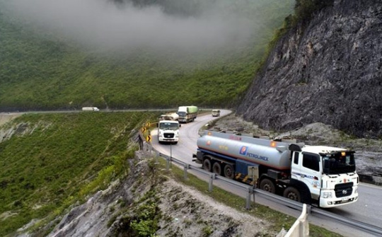 65 năm tôi luyện bản lĩnh, khắc sâu nghĩa tình