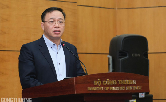 Sẽ trình Chính phủ các phương án điều chỉnh cơ cấu biểu giá bán lẻ điện trong năm 2021