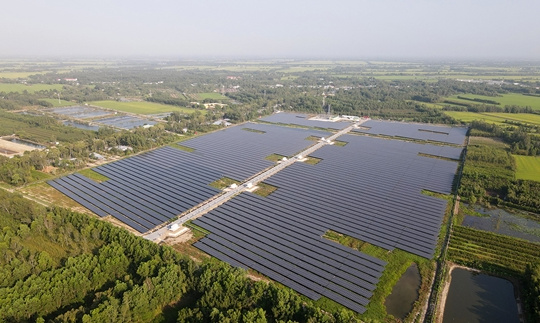 Nhà máy điện mặt trời Hậu Giang chính thức đi vào hoạt động