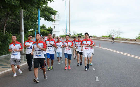 Gần 200 VĐV tham gia giải chạy bộ tích lũy KVT RUN UPRACE 2021