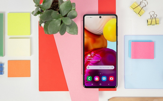 Samsung Galaxy A72 - Phiên bản “đỉnh” nhất dòng Galaxy A chính thức ra mắt