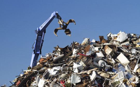 Malaysia: Nâng thuế xuất khẩu sắt phế liệu nhằm bảo vệ nguồn cung nguyên liệu nội địa