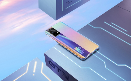 Realme GT Neo lộ giá bán trước ngày ra mắt