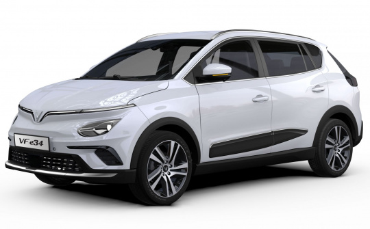 Xe VinFast VF e34 có lượng đặt hàng "khủng" chỉ sau 12 giờ mở bán