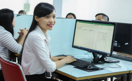 Thách thức và giải pháp hội nhập kế toán quốc tế của Việt Nam hiện nay