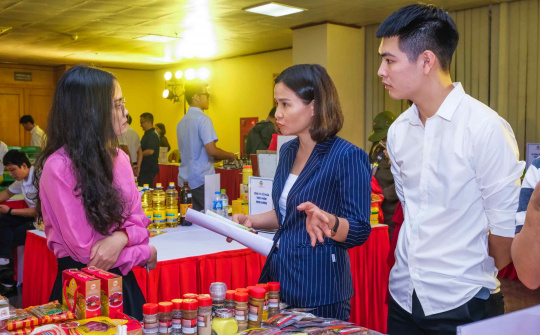 Nhiều đặc sản vùng miền đã xuất hiện trên “Gian hàng Việt trực tuyến”