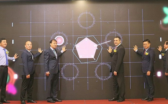 Mô hình xúc tiến thương mại mới: Kết hợp Trực tuyến - Trực tiếp